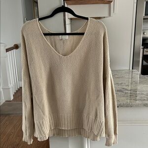 Lucky Brand Women's V-Neck Cream Sweater